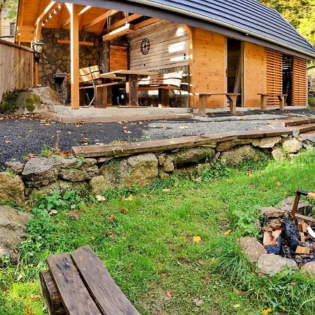 Dom Pod Lesniczowka Villa Zachelmie  Exteriör bild