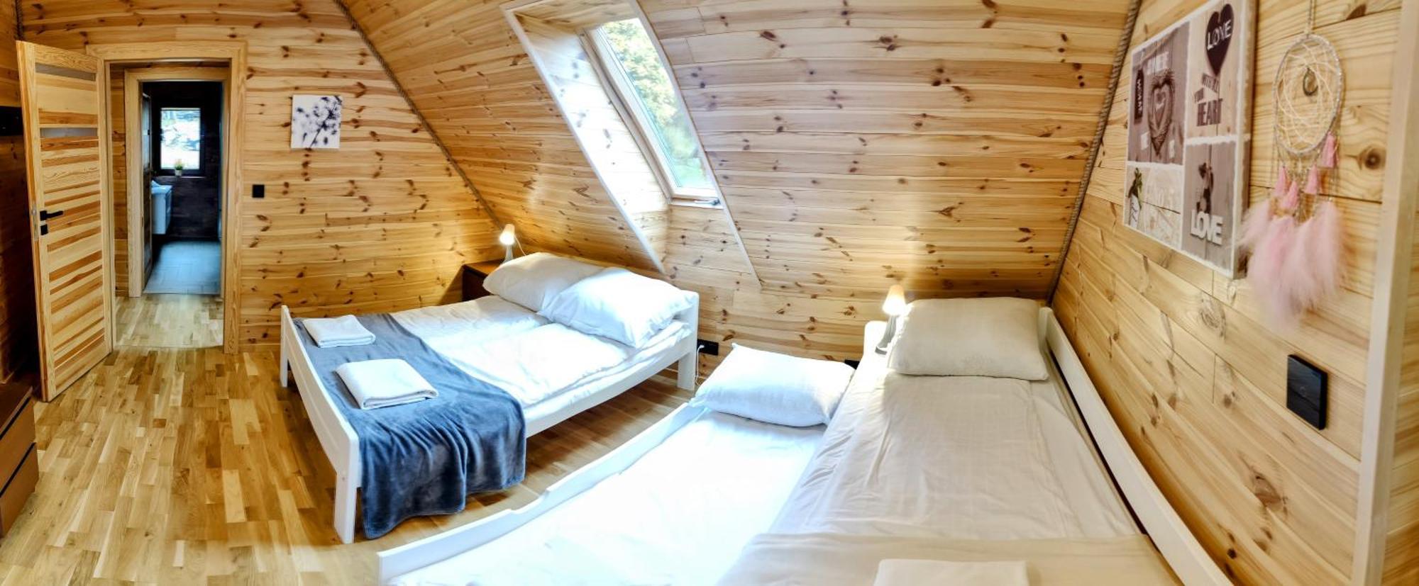 Dom Pod Lesniczowka Villa Zachelmie  Exteriör bild